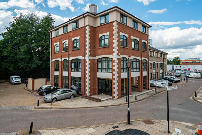 1 Bedroom Apartment To Rent In Corner Hall, Hemel Hempstead, HP3