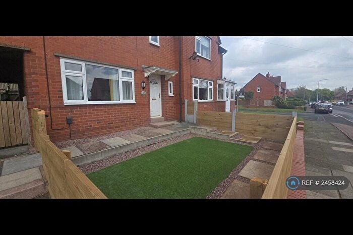 3 Bedroom Semi-Detached House To Rent In Vicarage Road, Blackrod, Bolton, BL6