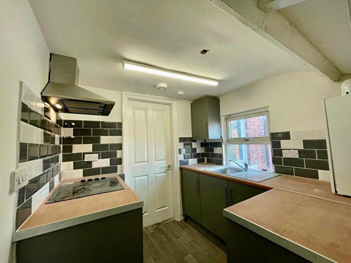 3 Bedroom Flat To Rent In Eglesfield Road, South Shields, NE33