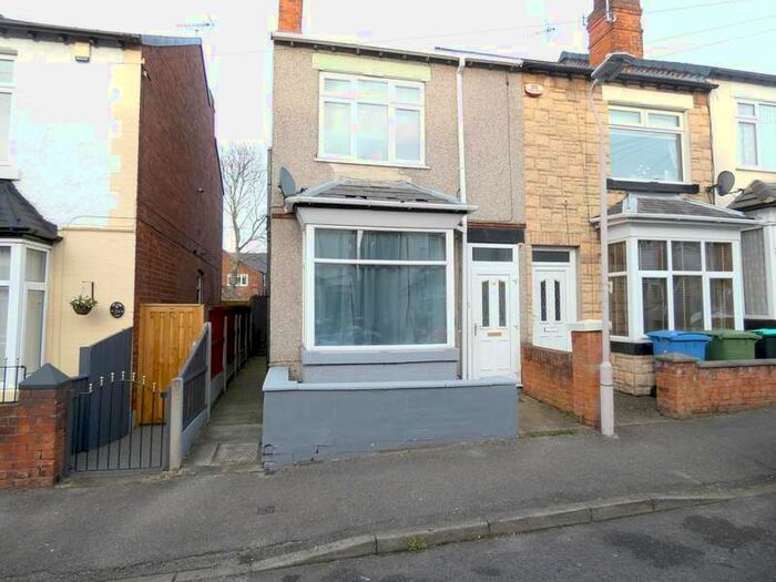 3 Bedroom Semi-Detached House To Rent In Murray Street, Mansfield, NG18