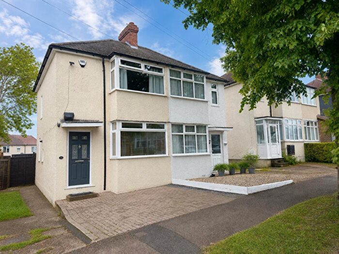 2 Bedroom Semi-Detached House For Sale In Fourth Avenue, Sundon Park, Luton, Bedfordshire, LU3