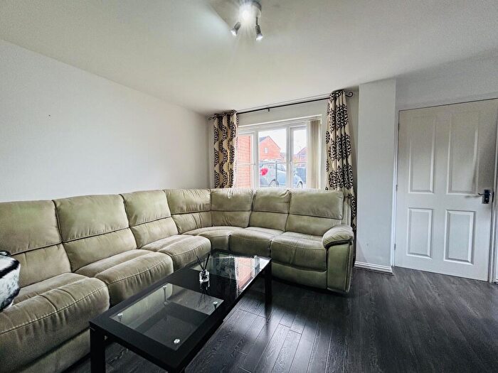 3 Bedroom End Of Terrace House To Rent In Everside Drive, M8