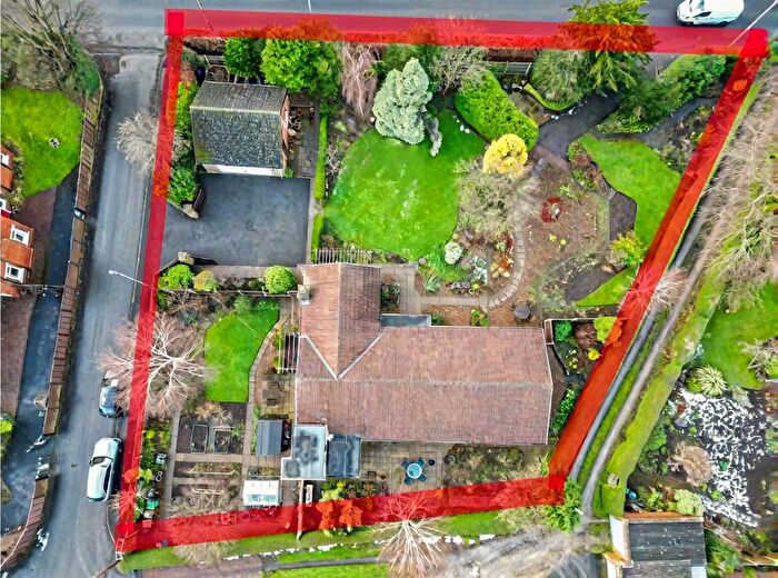 3 Bedroom Detached Bungalow For Sale In Ackworth Road, Pontefract, WF8