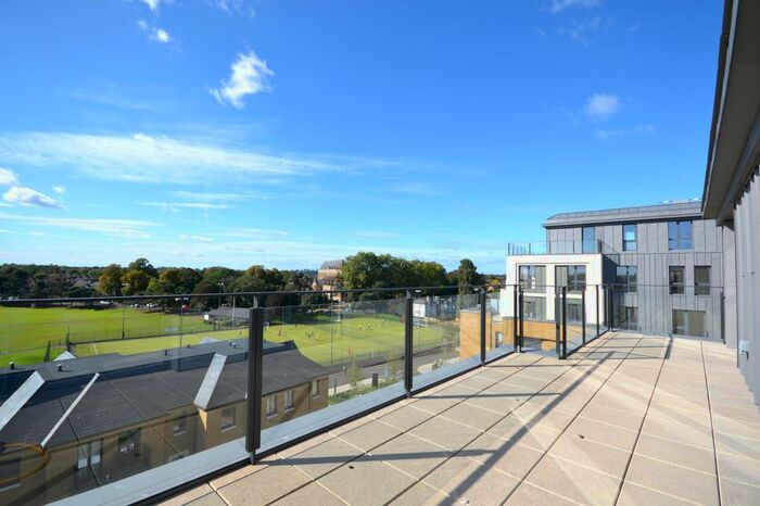 3 Bedroom Property To Rent In Camera House, Pinewood Gardens, Teddington, TW11