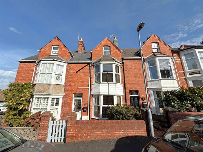 4 Bedroom Terraced House For Sale In Kempston Road, Rodwell, DT4
