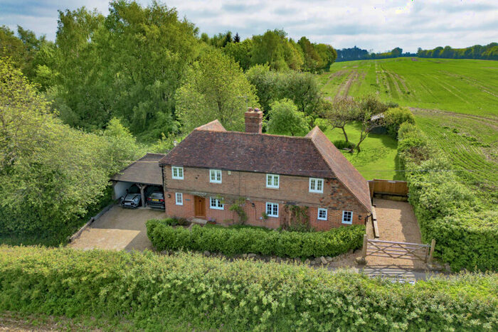 3 Bedroom Detached House For Sale In Broomfield Road, Broomfield, Maidstone, Kent, ME17