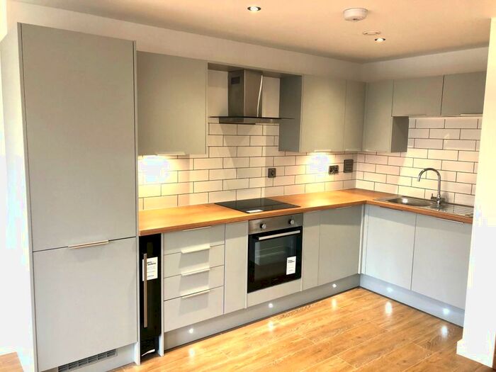 2 Bedroom Apartment To Rent In Fitzalan Road, Sheffield, S13