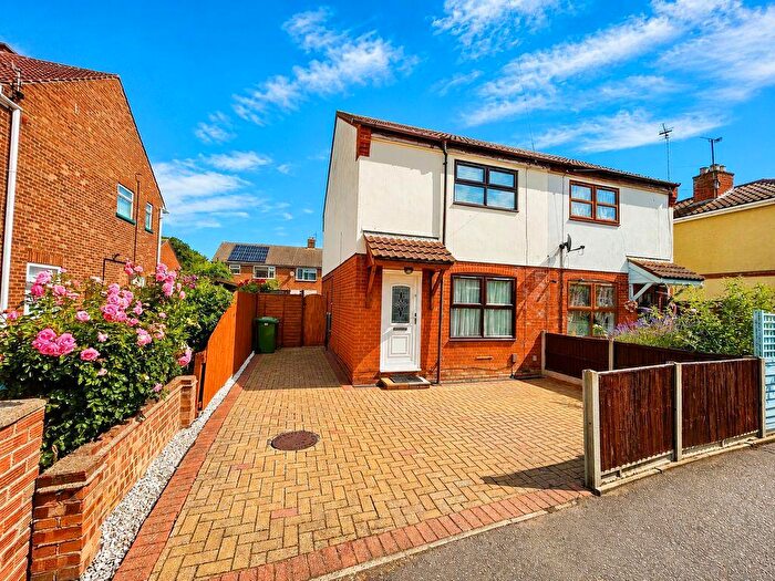 2 Bedroom Semi-Detached House For Sale In Common Road, Gorleston, NR31