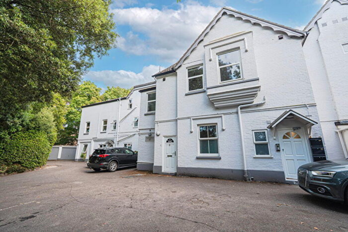 1 Bedroom Flat To Rent In Madeira Road, Bournemouth, Dorset, BH1