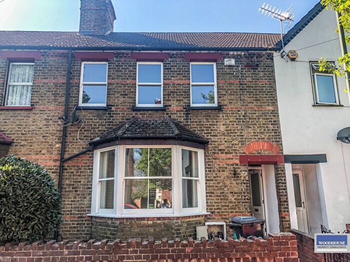 4 Bedroom Terraced House To Rent In York Road, Waltham Cross, EN8