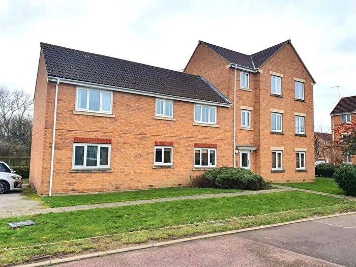 2 Bedroom Apartment To Rent In Akela Close, Kettering, NN15