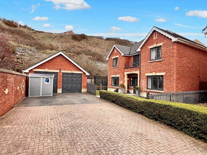 4 Bedroom Detached House For Sale In Rhoose, Barry, CF62