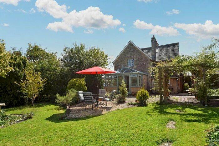 2 Bedroom Cottage For Sale In Manston, Sturminster Newton, DT10