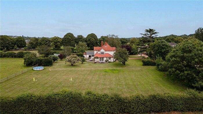 4 Bedroom Detached House For Sale In Smallbridge, Bures, Suffolk, CO8
