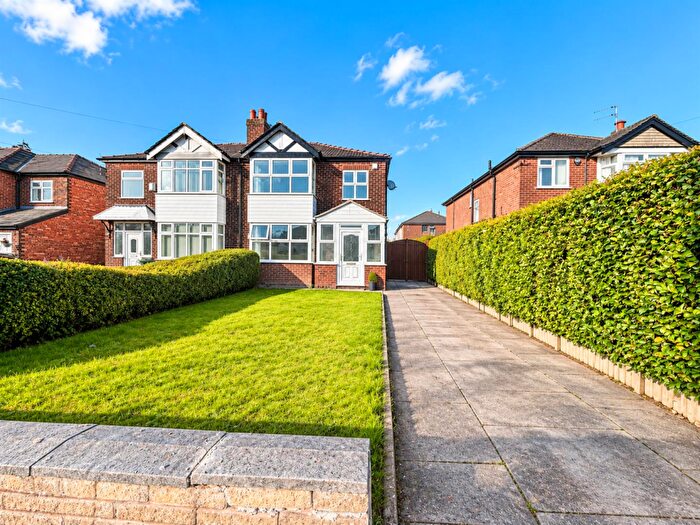 3 Bedroom Semi Detached House For Sale In Mill Lane, Hazel Grove, SK7