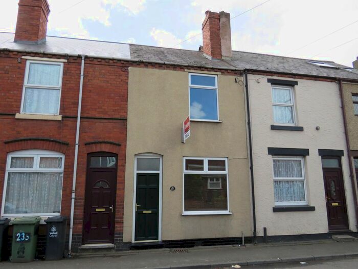 2 Bedroom Property To Rent In Broad Lane, Bloxwich, Walsall WS3