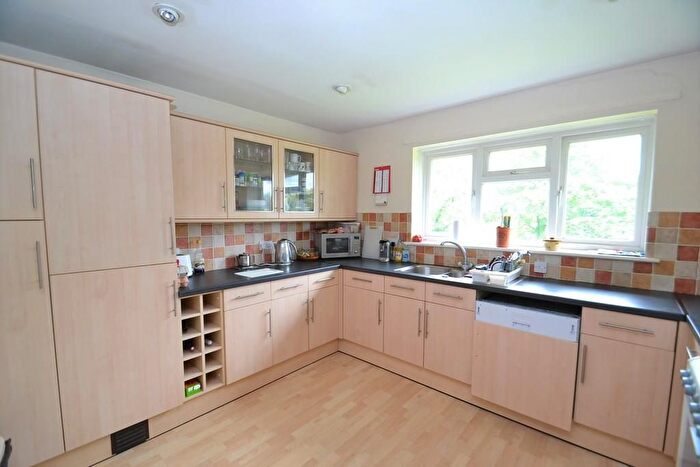 2 Bedroom Maisonette For Sale In Fir Tree, Allum Lane, Elstree, WD6