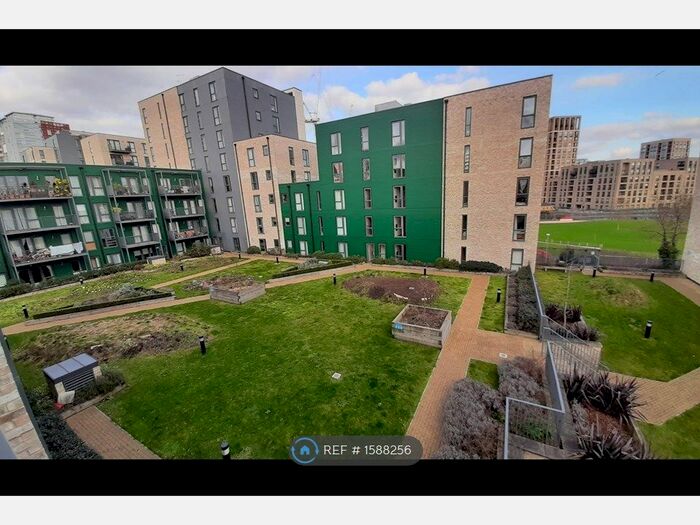 3 Bedroom Flat To Rent In Times Court, London, NW9