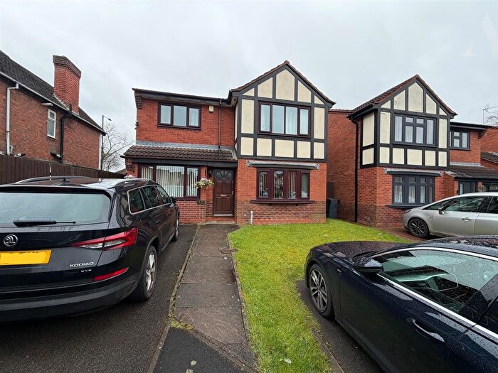 3 Bedroom Detached House For Sale In Wilkinson Croft, Hodge Hill, Birmingham, West Midlands, B8