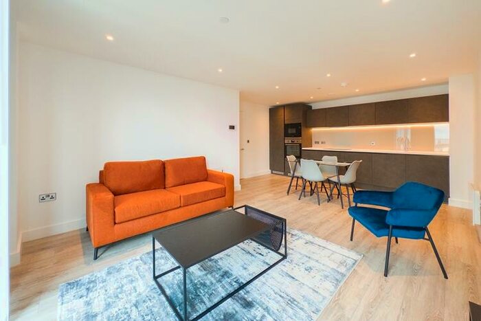2 Bedroom Apartment To Rent In The Blade, Silvercroft Street Manchester, M15