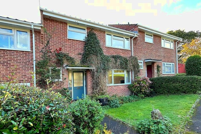 3 Bedroom Terraced House To Rent In Colehill, BH21