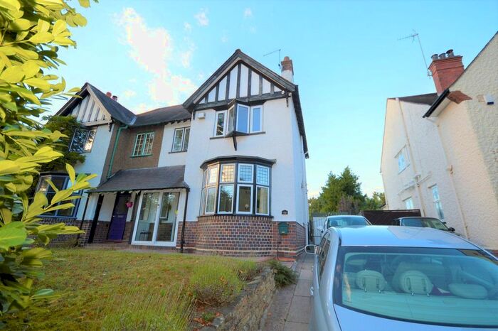 3 Bedroom Semi-Detached House To Rent In Compton Road, Wolverhampton, West Midlands, WV3