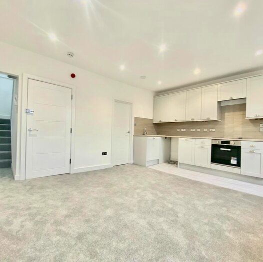 2 Bedroom Maisonette To Rent In Shaftsbury Street, Ramsgate, CT11