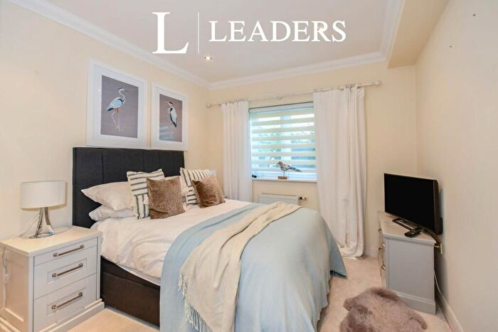 2 Bedroom Apartment To Rent In Studland Road, Bournemouth, BH4