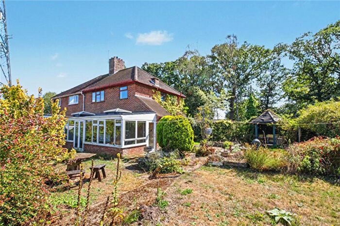 3 Bedroom Semi-Detached House For Sale In Pine Loke, Stoke Holy Cross, Norwich, Norfolk, NR14