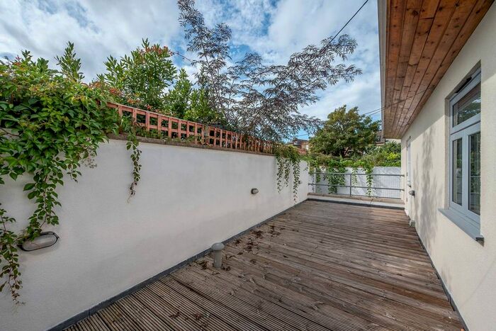 2 Bedroom Semi-Detached House To Rent In Merton Road, Putney, London, SW18