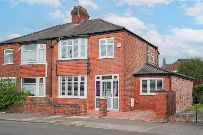 4 Bedroom Semi-Detached House For Sale In Polruan Road, Chorlton, M21