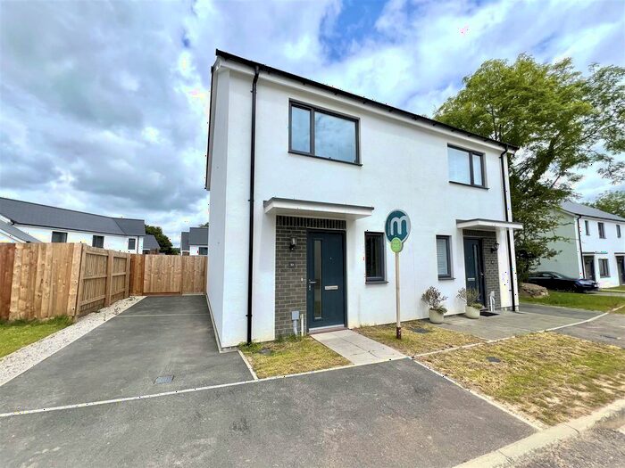 2 Bedroom Semi Detached House To Rent In Cuddra Road, St. Austell, PL25