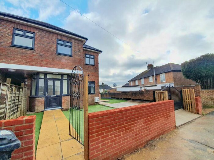 4 Bedroom Semi-Detached House To Rent In Stuart Crescent, Reigate, Surrey, RH2