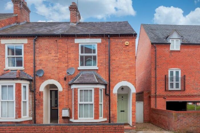 2 Bedroom End Of Terrace House To Rent In Britannia Road, Banbury, OX16