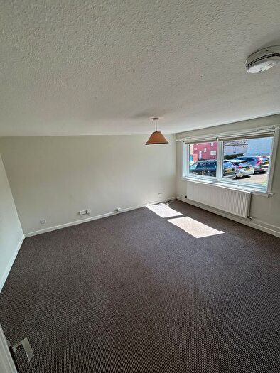 3 Bedroom Flat To Rent In Colvin Street, Dunbar, EH42