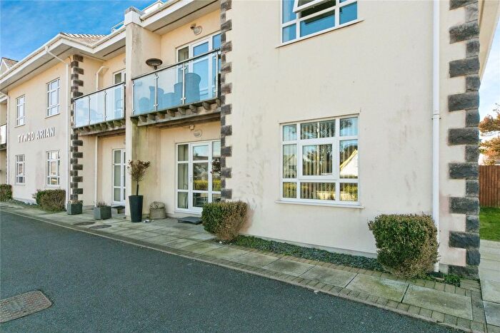 3 Bedroom Flat For Sale In Lon Golff, Morfa Nefyn, Pwllheli, Lon Golff, LL53