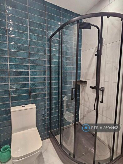 1 Bedroom Flat To Rent In Bradford, Bradford, BD1