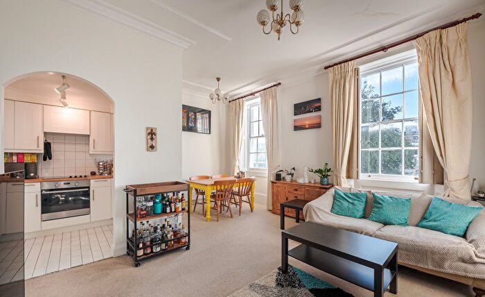 1 Bedroom Flat To Rent In Claverton Street, London, SW1V