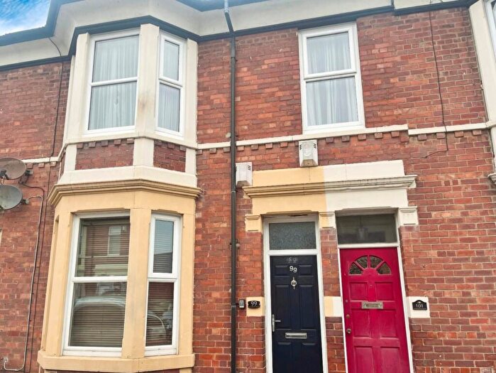 3 Bedroom Flat To Rent In Belford Terrace, North Shields, NE30