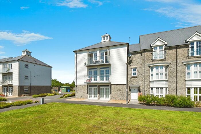 2 Bedroom Flat For Sale In Y Corsydd, Llanelli, Carmarthenshire, SA15