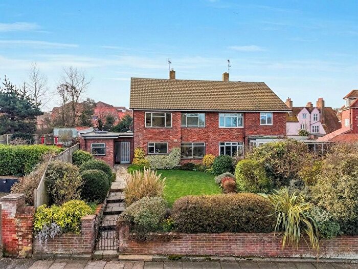3 Bedroom Semi Detached House For Sale In Overstrand Road, Cromer, NR27