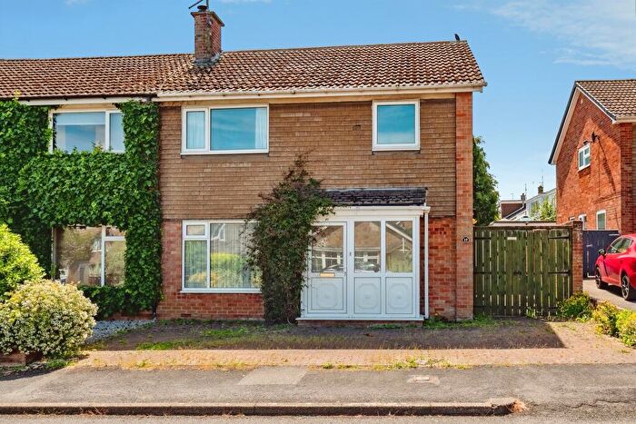 4 Bedroom Semi Detached House For Sale In Normandy Avenue, Beverley, HU17
