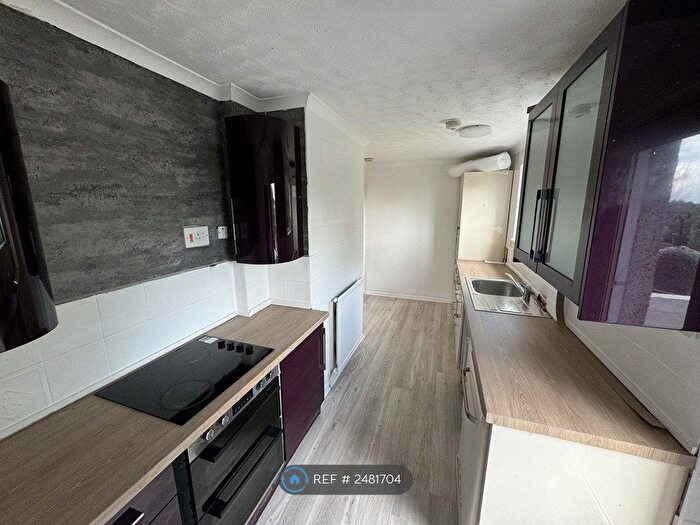 3 Bedroom Terraced House To Rent In Dunvegan Avenue, Coatbridge, ML5