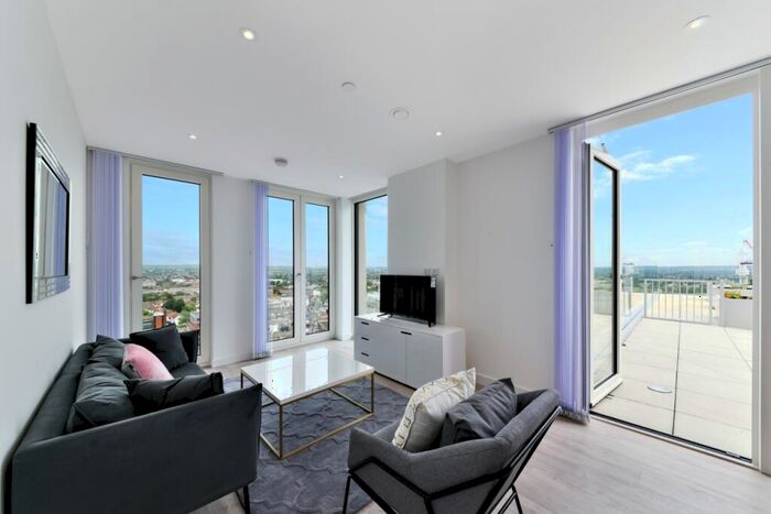 1 Bedroom Flat To Rent In Perceval Square, Harrow, London, HA1