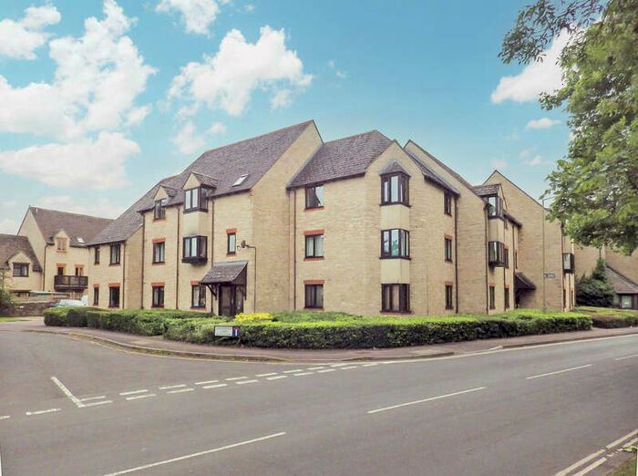 2 Bedroom Apartment To Rent In 18 Langdale Gate, Witney, Oxfordshire, OX28