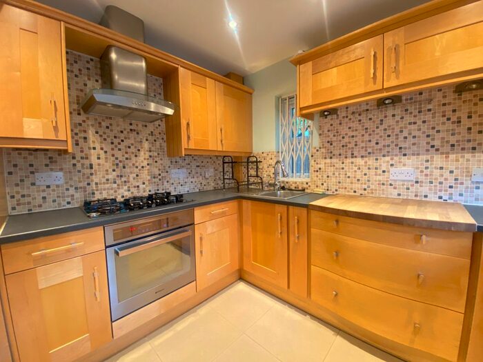 3 Bedroom Semi-Detached House To Rent In Fairlight Drive, Uxbridge, UB8