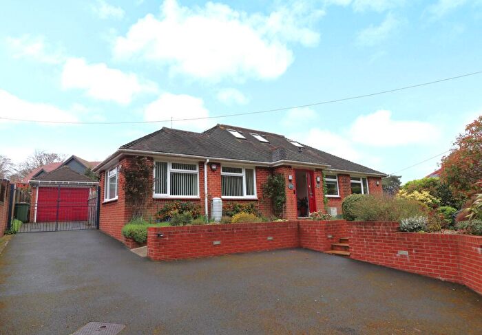 3 Bedroom Detached House For Sale In Telegraph Road, West End, SO30