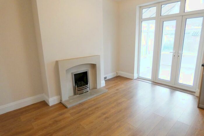 3 Bedroom Semi-Detached House To Rent In Howick Cross Lane, Penwortham, PR1