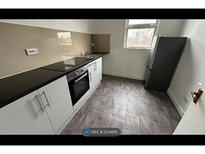 1 Bedroom Flat To Rent In Barnwood Road, Gloucester, GL2