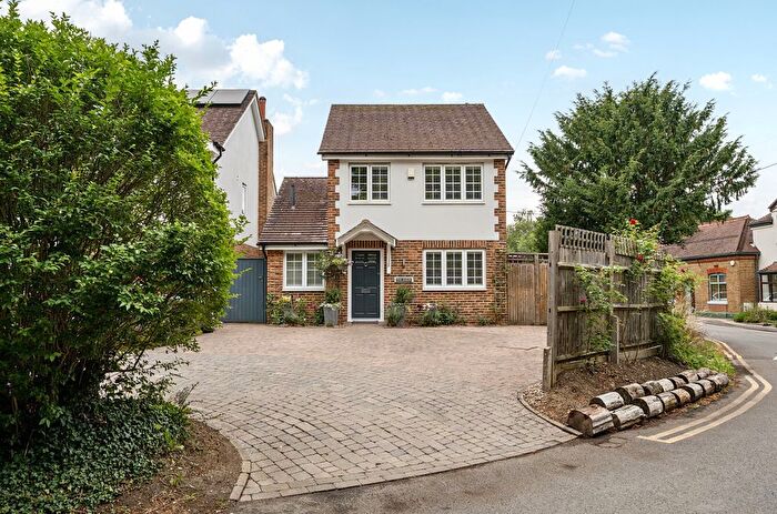 4 Bedroom Detached House For Sale In Glaziers Lane, Normandy, Guildford, Surrey, GU3